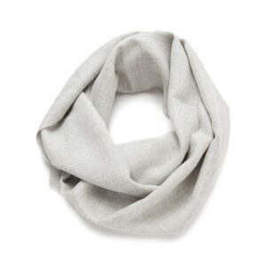 Cuyana infinity scarf